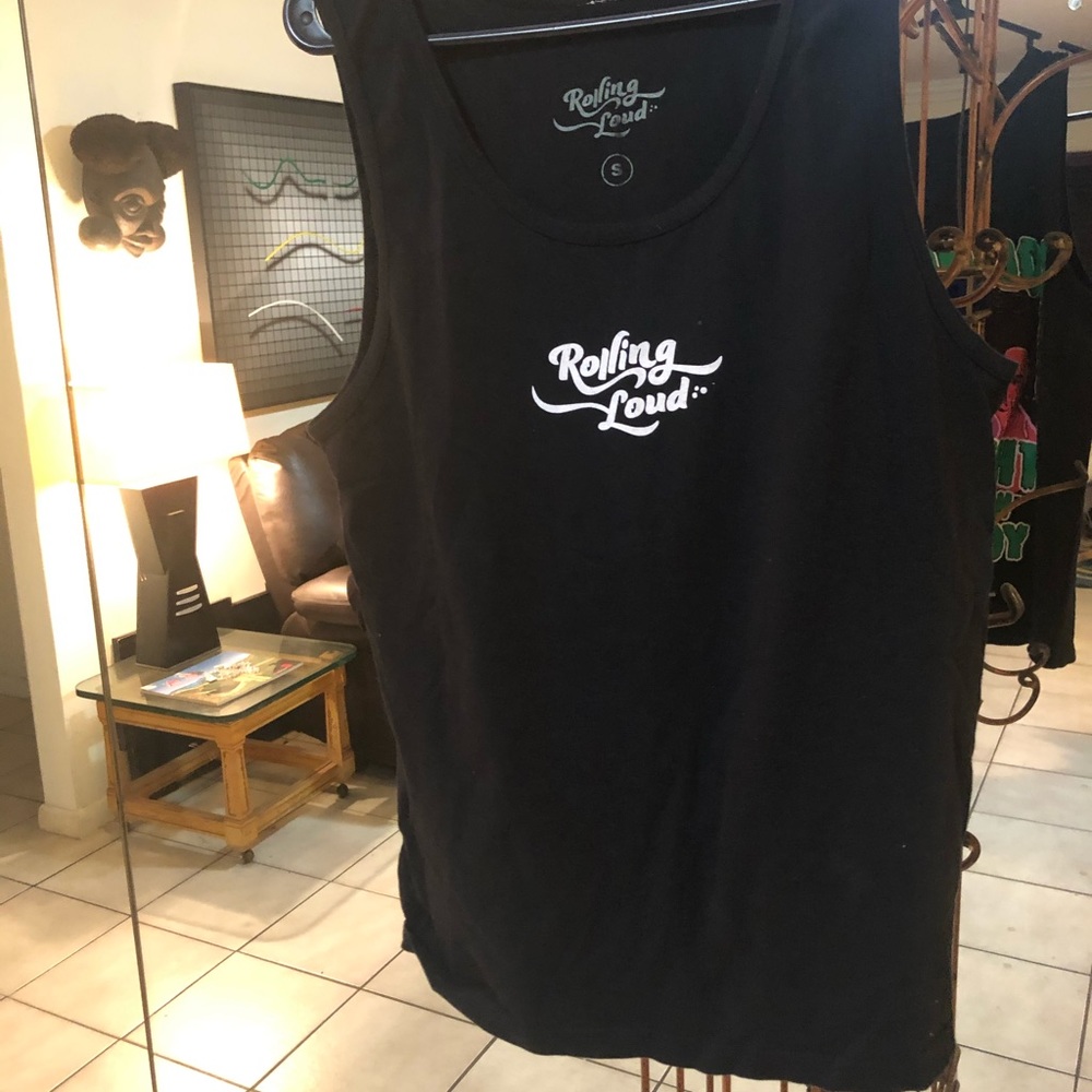 Available 6_1_22 if there storage Concert Tank